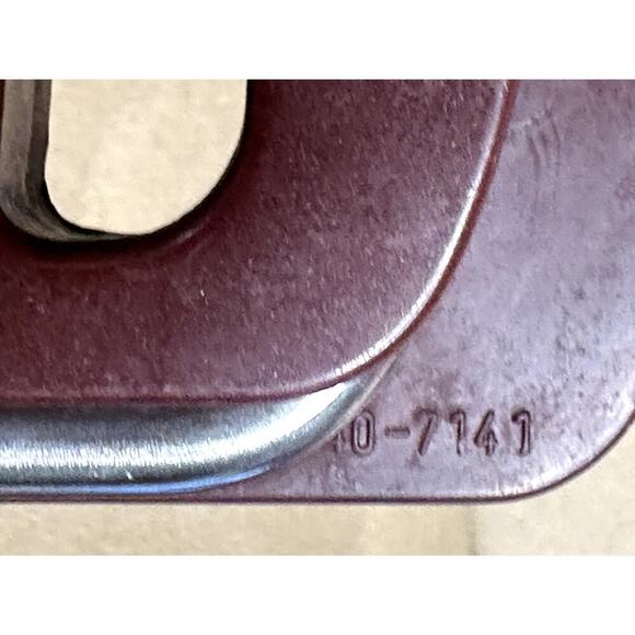 Vintage Stainless Steel Colander with Melamine Handles - Picture 5 of 7